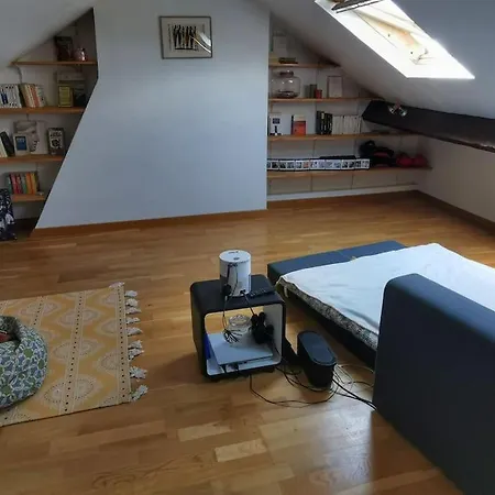 Charmante Maison Casseloise Nyaraló